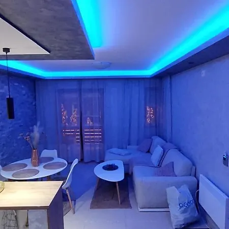 Zova 1 Aparthotel